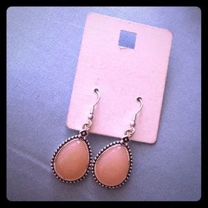 Peach tear drop earrings